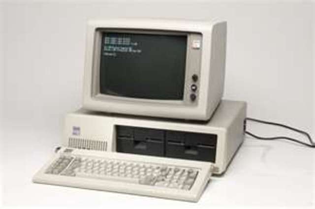 first programable computer