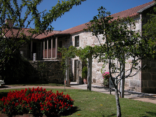 Nace Valle en Villanueva de Arosa (Pontevedra)