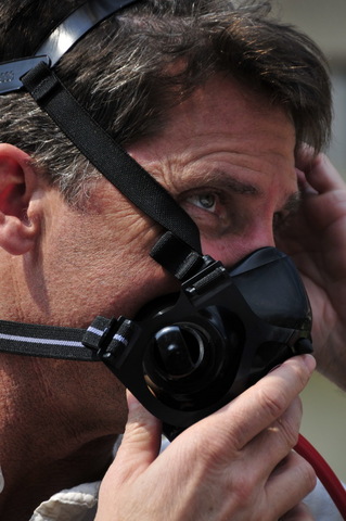 Team now stable with oxygen at Nawang 24,000 feet