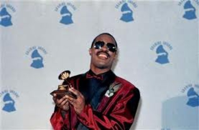 2 Grammys awards