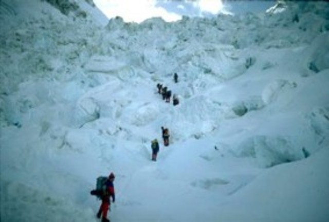 The team reached the end of Ice Fall after 4 hours.