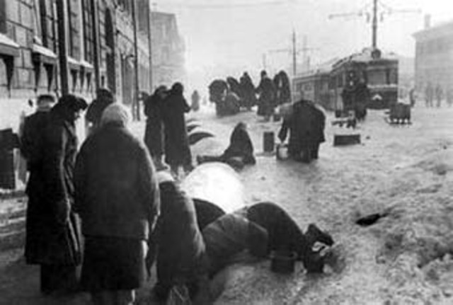 Leningrad Under Siege