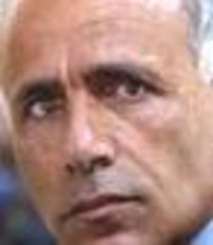Mordechai Vanunu rats out israeli nuclear weopons program