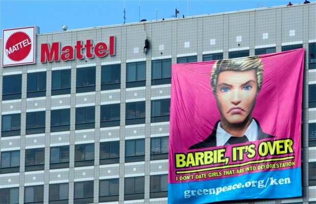 Ken and Barbie splits up