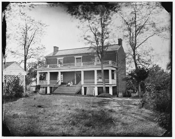 Surrender at Appomattox Courthouse