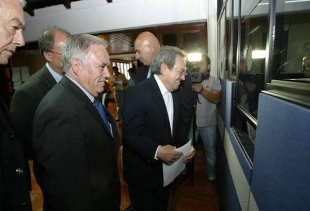 El memorial fue firmado por alrededor de 600 personas.