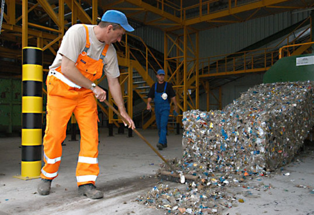 Waste at the End of World War II