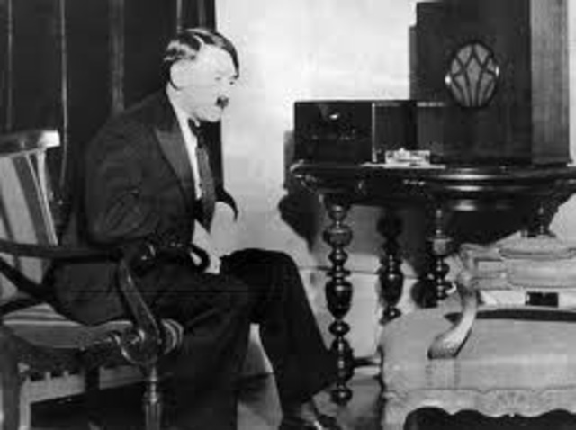 Nazi wins majority in election