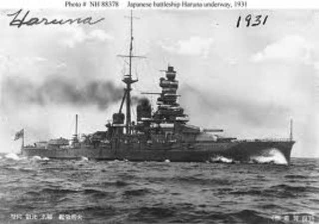 US war ship visits japan