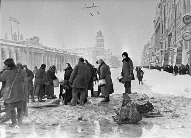 The beginning of the Leningrad Blockade