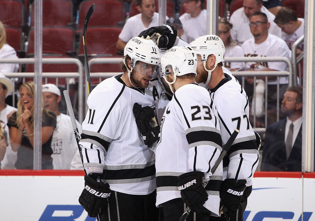 Kings put Coyotes on brink