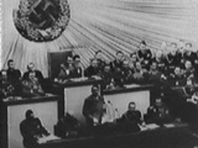 Hitler threatens Jews during Reichstag speech