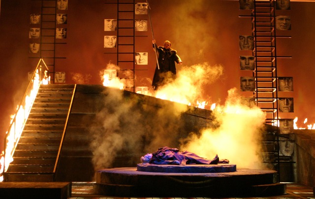 Leitmotif activity due