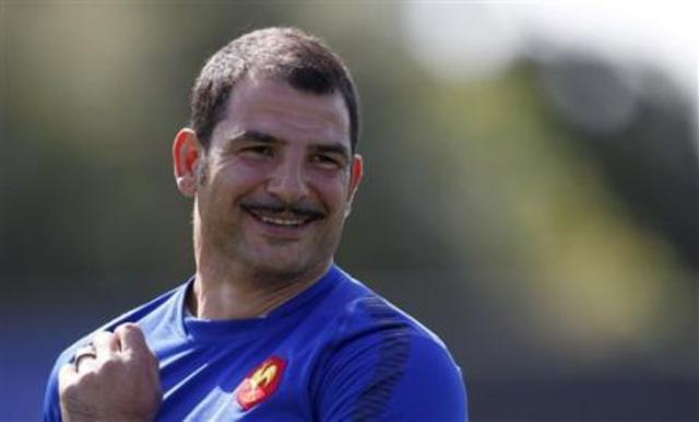 who is the coach of the french in 2005