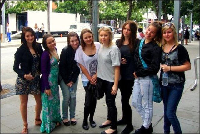 The girls at southbank