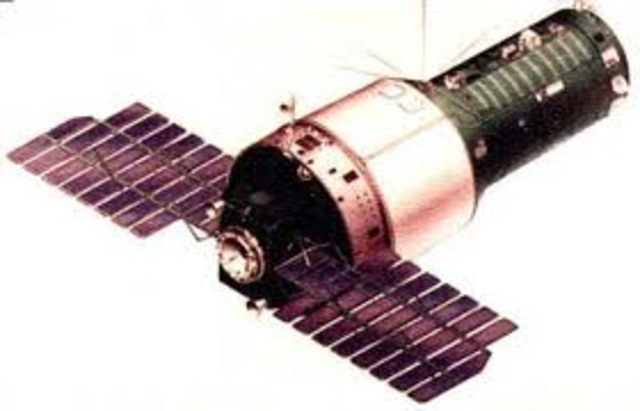 space station Salyut 5