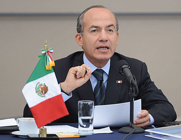 Mexican president torture probe urged.Mexican activists have asked the International Criminal Court to investigate President Calderon over the torture and killing of civilians in the war on drugs