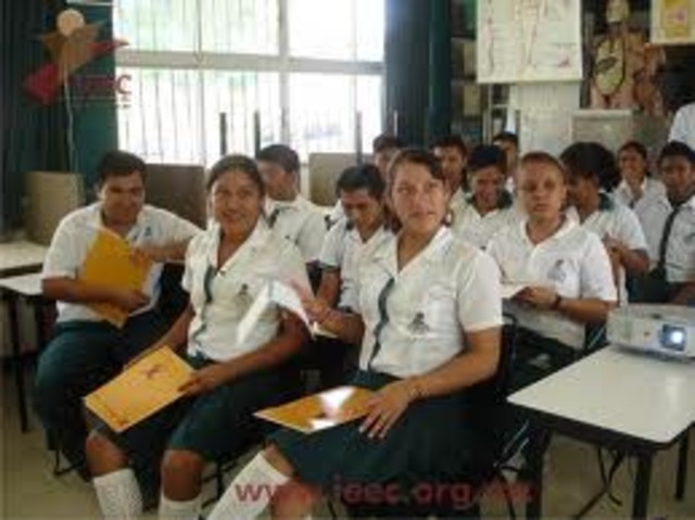 Cambio de nivel en Escuelas Normales