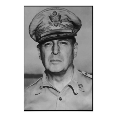 general douglas MacAurther