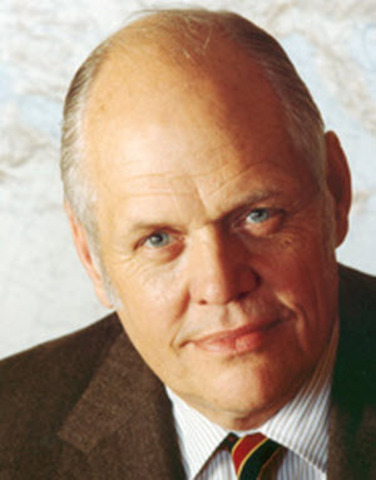 Ken Olsen introduces the PDP-1