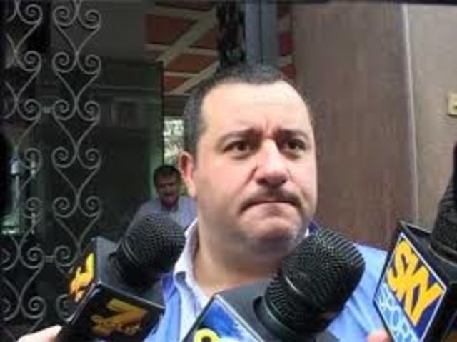 nasce un grande procuratore di calcio:Mino Raiola