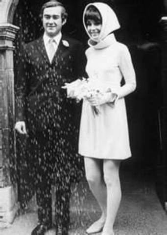 disvorced with Andrea Dotti