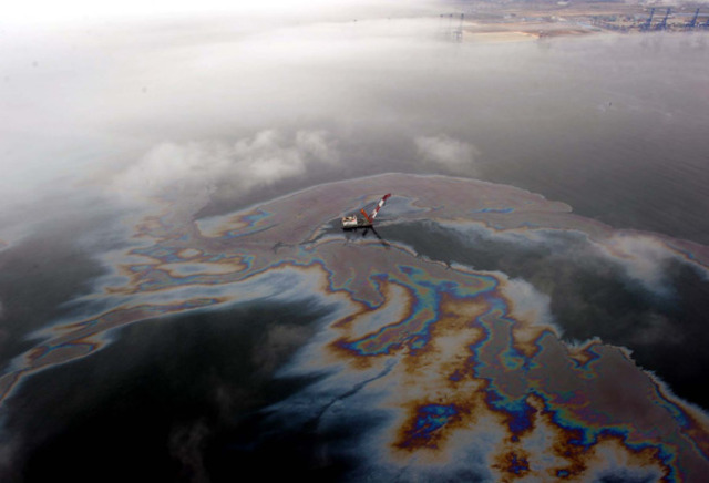 這個方法遇到很多困難。例如：填海所得會對海洋做成污染。