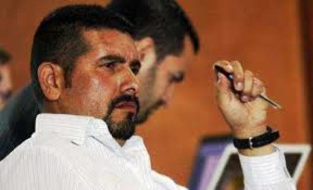 comandanten se entrega