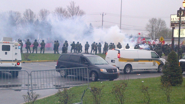 Demonstrators follow Quebec gov't to Victoriaville