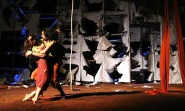 Oberon puts the liquid in Demetrius's eyes s\ he will fall in love Helena