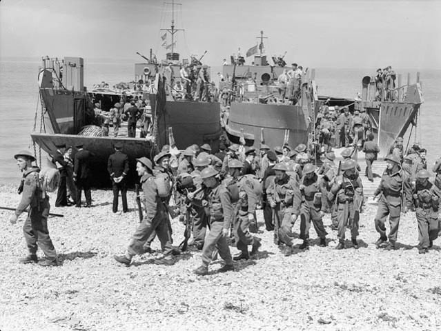 Canadians in Dieppe raid