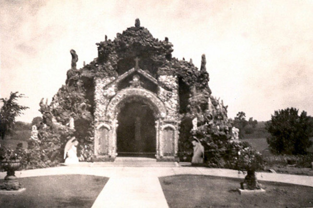 Construction begins on Holy Family Grotto in Dubuque, Iowa