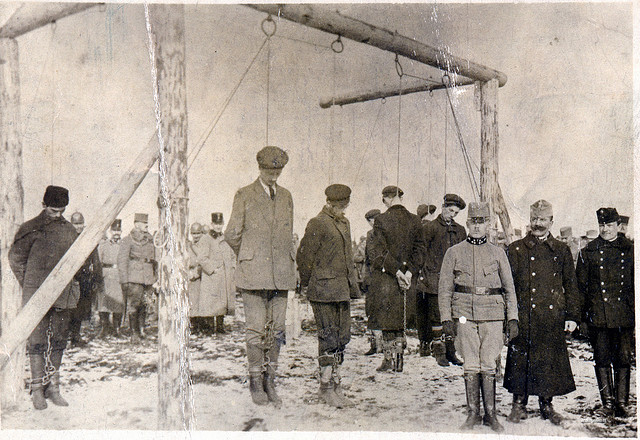 Austria-Hungarian troops invade Serbia