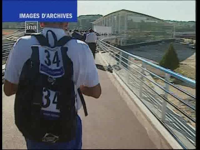 Une gare pour le Futuroscope