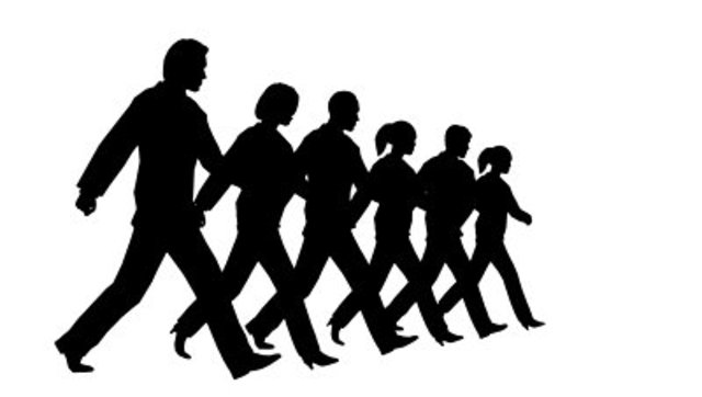 Syria withdraws troops