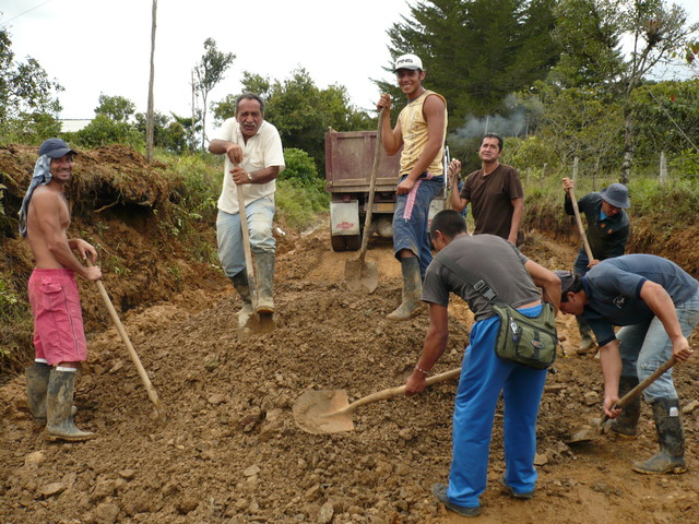 Propositos del trabajo social comunitario