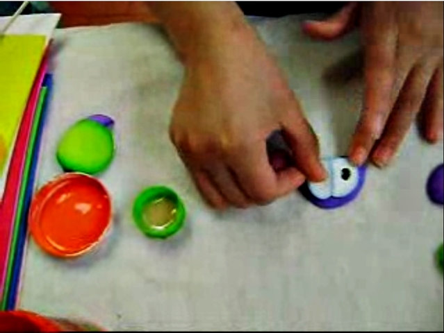 Se pegan todas los moldes