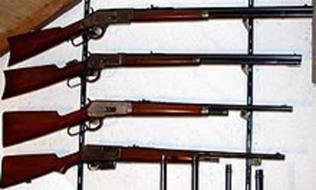 Winchester Rifles, top: Rifle 73/92/86 Take-down/05 Self Loading