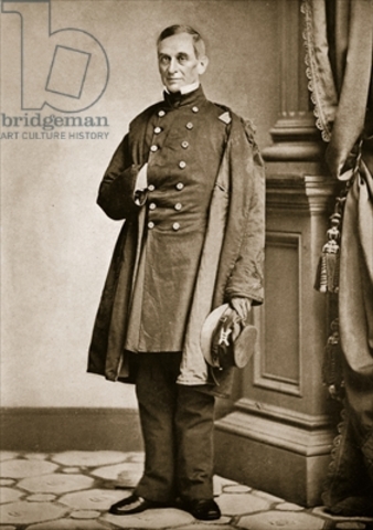 Anderson arranges a surrender with Texas Senator Louis Wigfall on the morning of the 13th.