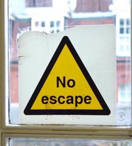 Louis and his family attemt to escape