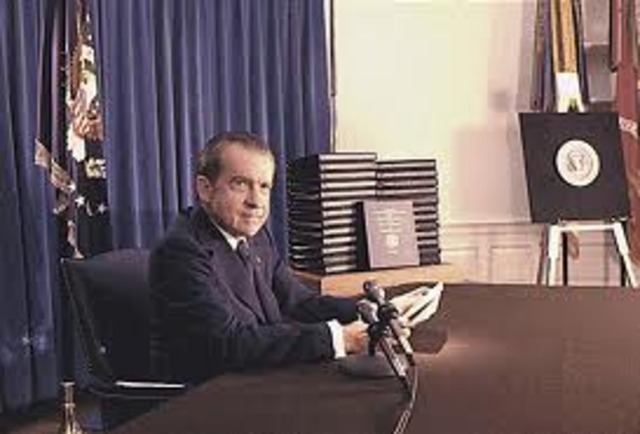 Tapes Force Nixon Resignation/Reveal Bay of Pigs Paranoia