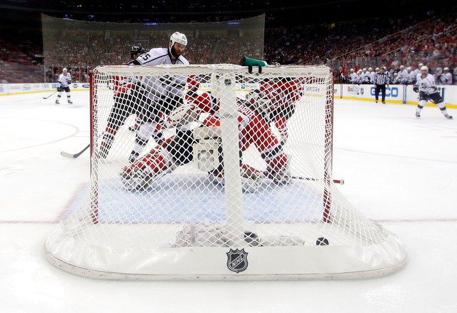 Kings continue strong road play