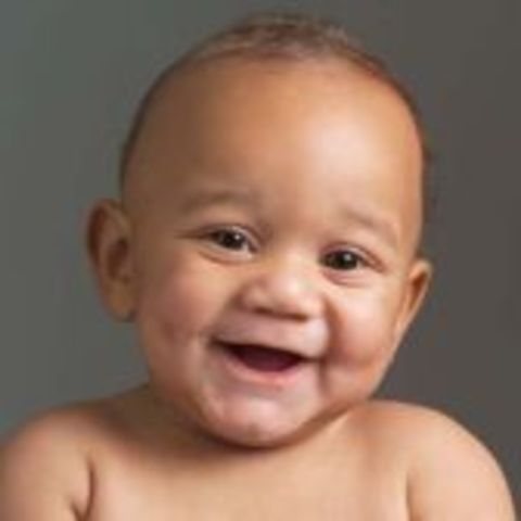 Nacio mi hermano pequeño