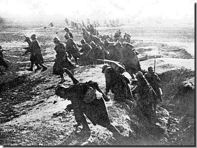 Germany declares war.