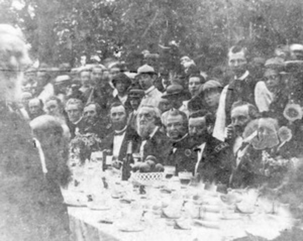 Andrew Johnson Begins His Swing Around The Circle Tour