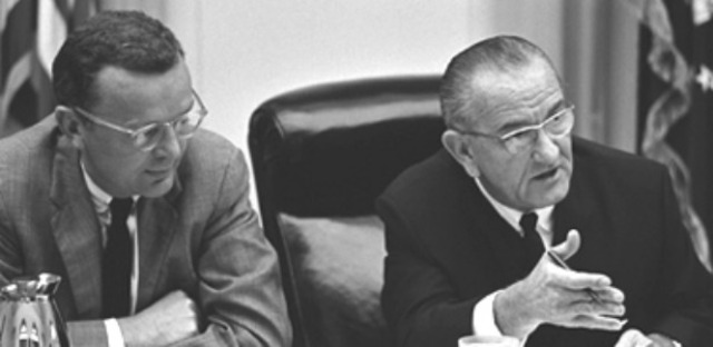 Ho Chi Minh makes a comprimise with the French