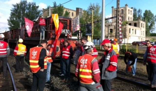 Blocage d'un train de coke