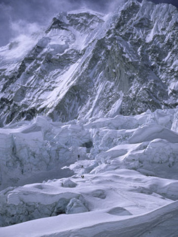 Reach Everest Base Camp, 17,600 feet