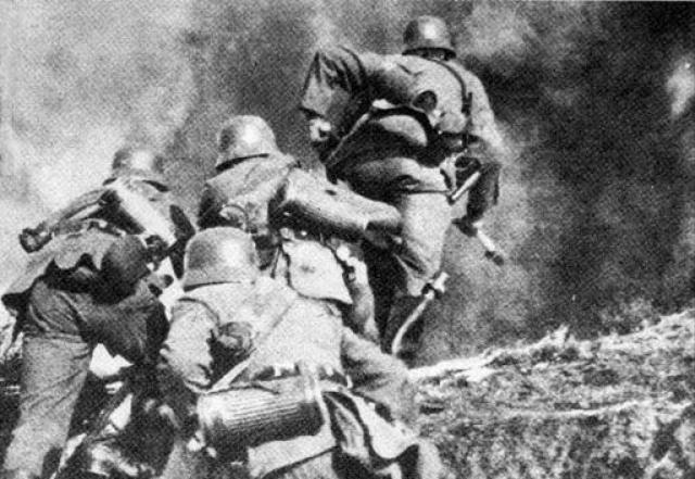 Alemania declara la guerra a Rusia