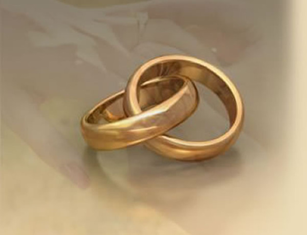 Se aprueba la Ley de Divorcio.